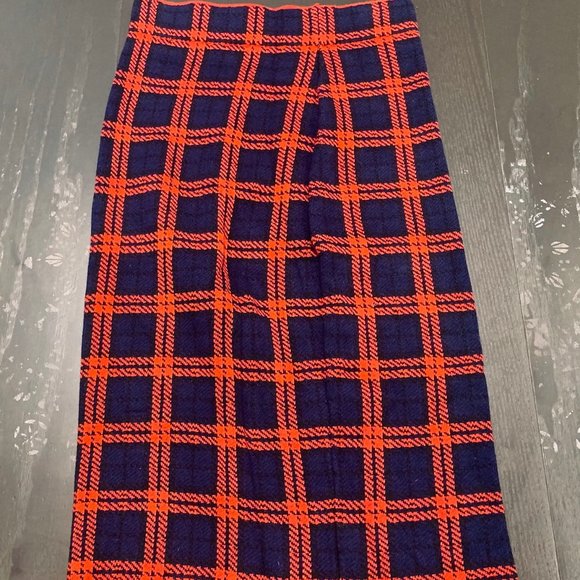 Checkered Pencil Skirt - Picture 2 of 2